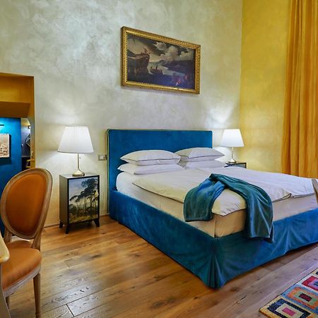 Bed and Breakfast Palazzo Di Alcina - Residenza D'Epoca - Luxury- Bolonia Exterior foto