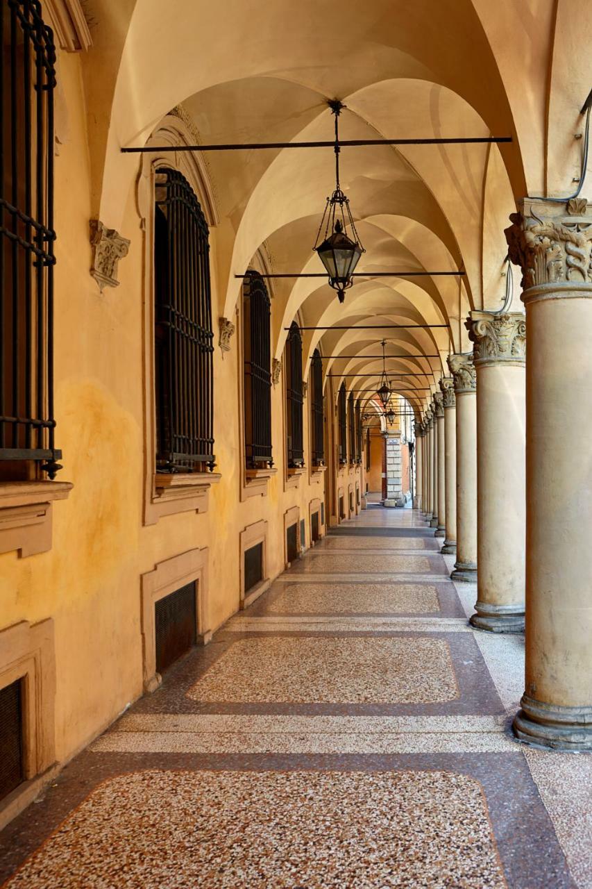 Bed and Breakfast Palazzo Di Alcina - Residenza D'Epoca - Luxury- Bolonia Exterior foto