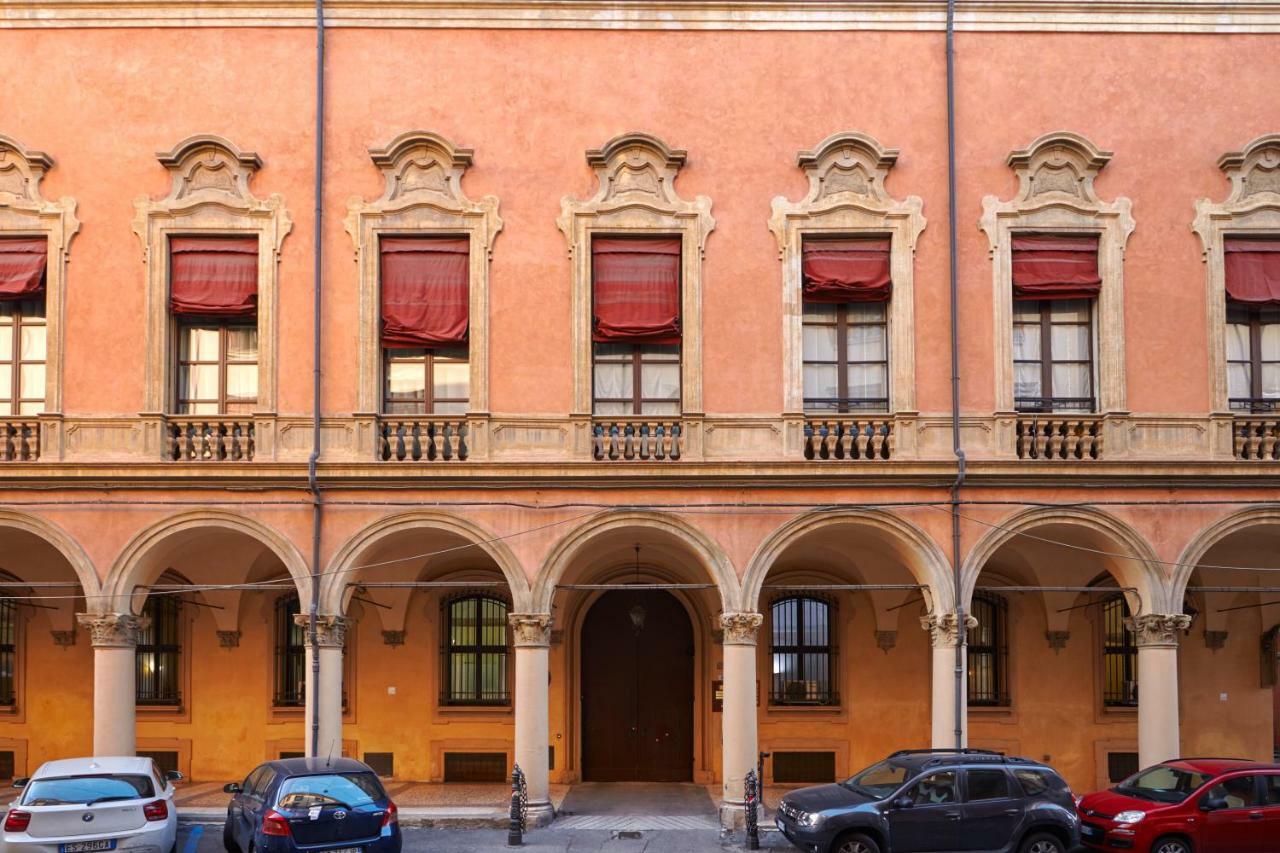 Bed and Breakfast Palazzo Di Alcina - Residenza D'Epoca - Luxury- Bolonia Exterior foto
