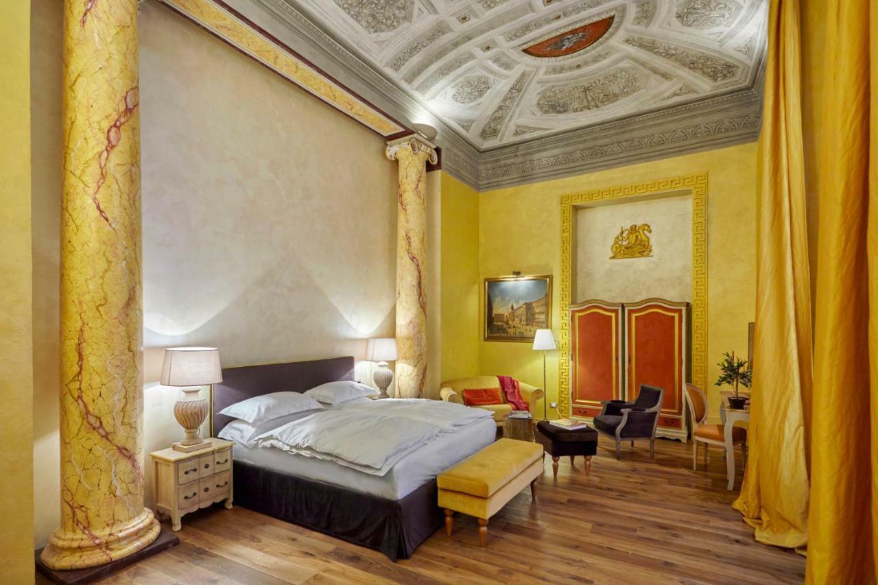 Bed and Breakfast Palazzo Di Alcina - Residenza D'Epoca - Luxury- Bolonia Exterior foto